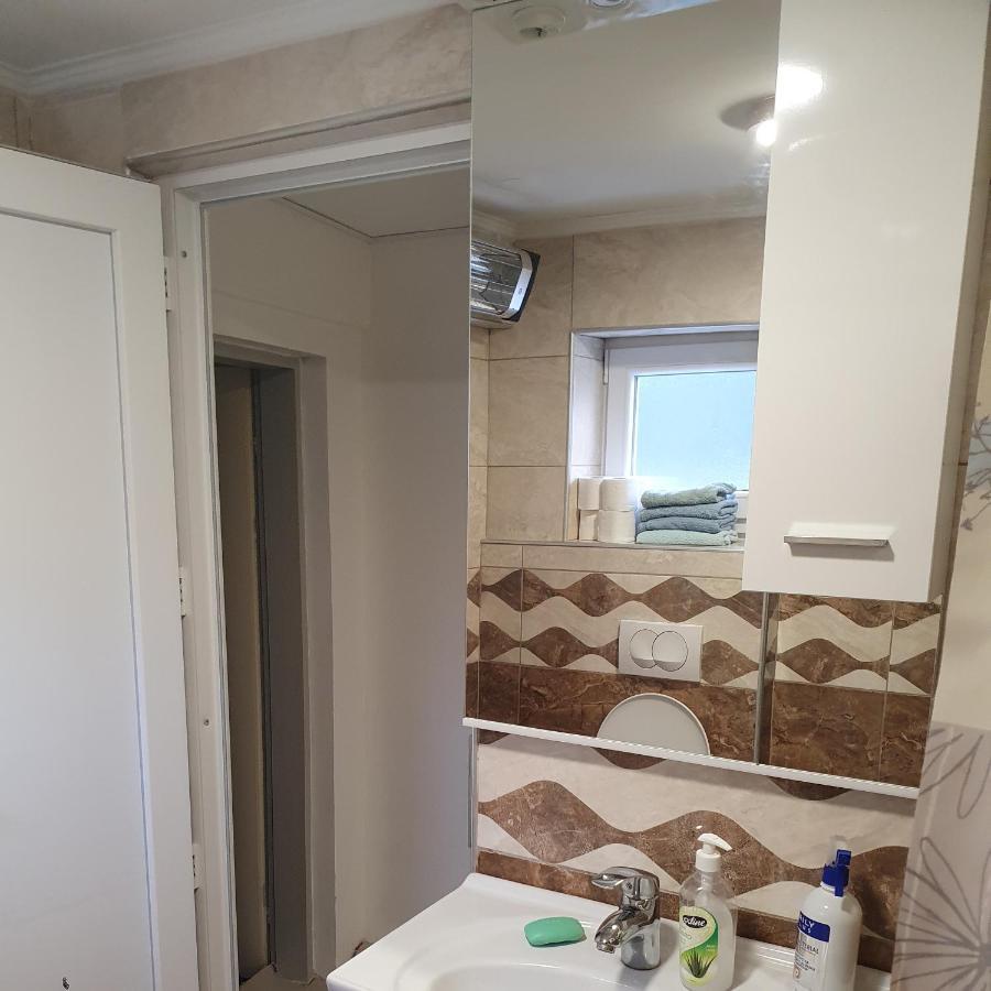 Apartments Arna Visoko Luaran gambar